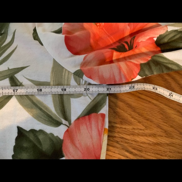 Caribbean Joe Floral Top. Size XL - Picture 6 of 7